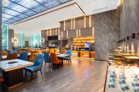 NAIVE S Hotel (Vanke Cloud City) Xili, Shenzhen Отели рядом с достопримечательностью «Safari Park Shenzhen»