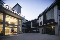 Jiande Jinting Hotel (Shouchang Ancient Town Branch) Các khách sạn gần Lingqi Cave