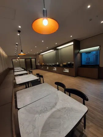 HanTing Hotel (Suihua Anda Railway Station)