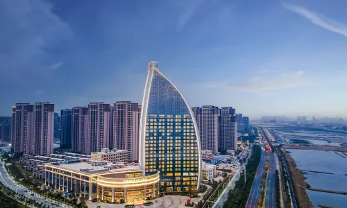 Yuanchang Grand Harbourview Hotel