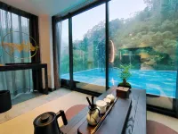 Mangshan Yunduanshanshe Hot Spring Hotel - balcony