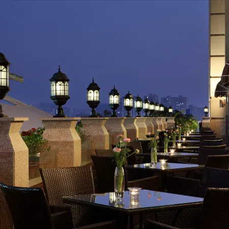 Sovereign Hotel Zhanjiang