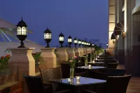 Sovereign Hotel Zhanjiang - breakfast