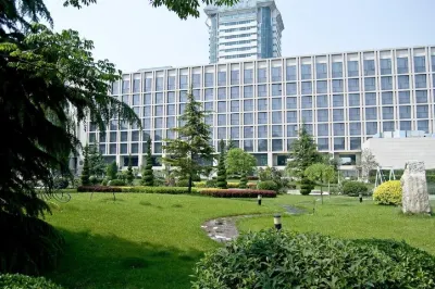 Mercure Wanshang Beijing Hoteller i Shijingshan District