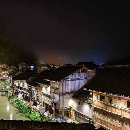 Lancao Xin ・ Handmade Art ・ Scenic Boutique Stay (Zhaoxing Dong Village Xintuan Drum Tower)