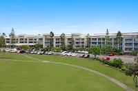 The Pool Resort Kingscliff - Private Apartments by Holiday Management Company Hotels in Cabarita Beach