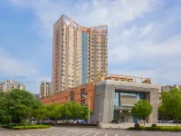 Vienna Hotel (Cangzhou Binjiang Wuyue Plaza) Отели рядом со станцией Эчжоу жд вокзал