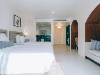 Sugar Marina Hotel - Nautical - Kata Beach Отели рядом с достопримечательностью «Смотровая площадка Ката-Карон»