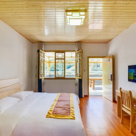 Jixi Jiangnan Xiaoyuan Homestay