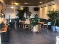 匚斤民宿（萬達廣場內蒙古博物院地鐵站店） - 酒吧