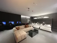 Sanjiao Cat E-sports Cinema Hotel (East New Town International Convention and Exhibition Center) - Esports