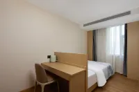Fengyuan Century Hotel (Xichang Yuelianghu Wetland Park Branch) - Balkoner