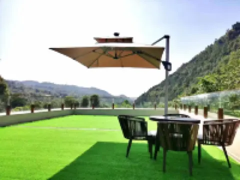 Cunshang Restaurant Homestay