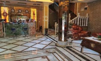 Shibingcai Yungong Business Hotel