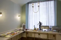 Zeus Essence Bucharest Venezia - breakfast