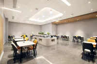 Sunny Bell Hotel (Shangshui Fushang Road) Hotel di Shangshui County