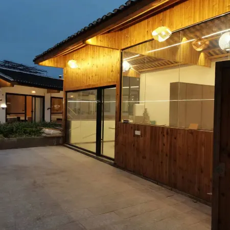 Liu'an Huaming Homestay