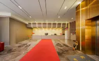 Royal Hotel (Xi'an Xianyang International Airport Wangfujing Outlet) Hotels in Xianyang