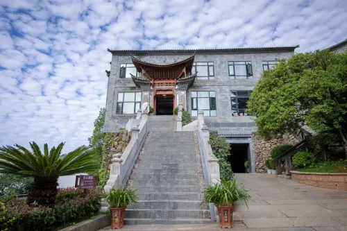 Heqing Cunshi Manor · Shanshui Residence Hotels in Heqing
