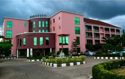 Hotel Seventeen Hotels near HADIDI Shopping Centre