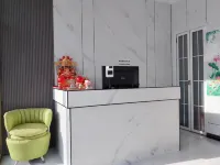 Tianshan Station Front Hotel Hotels in Ar Horqin Banner
