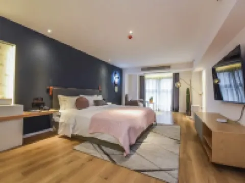 福來小築テーマ民宿 鳳城のホテル