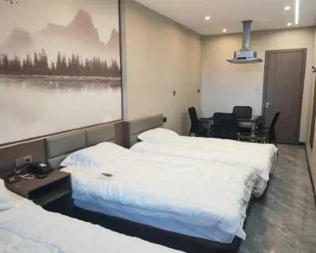 Fengya Hotel Hotels in Hailun