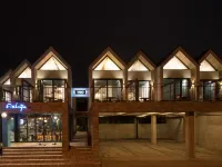 yahobeach Hotels near Dolharbang park