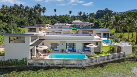 Private Pool Paradise: Sereniwood 3br Отели рядом с достопримечательностью «Ban Sairee»