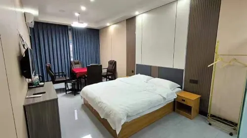 Yuehe Business Hotel