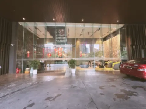 Tropicana The Residence by KLCC Các khách sạn gần Tháp đôi Petronas