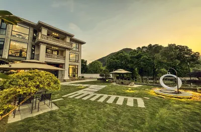 Hangzhou Qiyueju 180° Countryside Highland Creek View Homestay (Longlinba Scenic Area) Hotels near Yaokoucun
