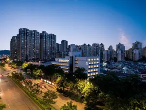Atour Hotel (Old Town of Zhangzhou, Jiulong Avenue)