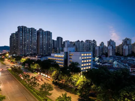 Atour Hotel (Old Town of Zhangzhou, Jiulong Avenue) Отели рядом с достопримечательностью «Minnan Normal University»