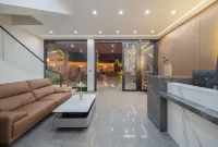 Yunting Huashe Garden Luxury Hotel (at Puzhehei Village Entrance Bus Station