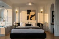 Mello Hotels & Resorts