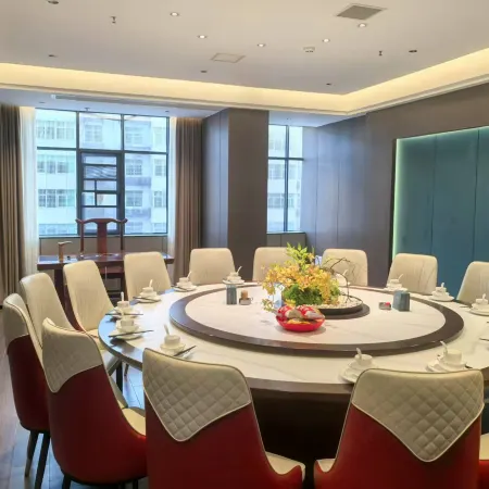 Yu Du Qian Mei Hotel (Changzheng Avenue Jinku Road Pengtai Department Store)