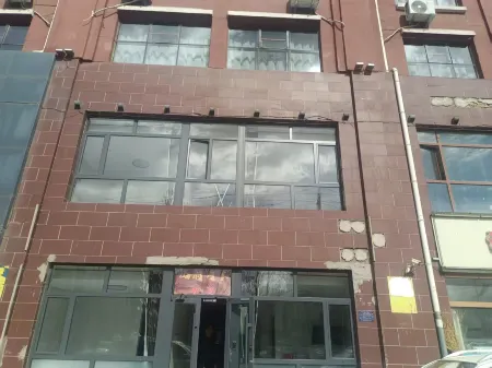 Guyuan County Shanqian Yuexia Homestay