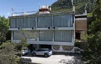 Jiaju Zangzhai Mi Gaocuo Inn Hotels in Jiaju Tibetan Village