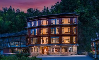 Weijian Zhaoxing Homestay