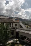 Shaxi Ruoliu Designer Resort Hotel