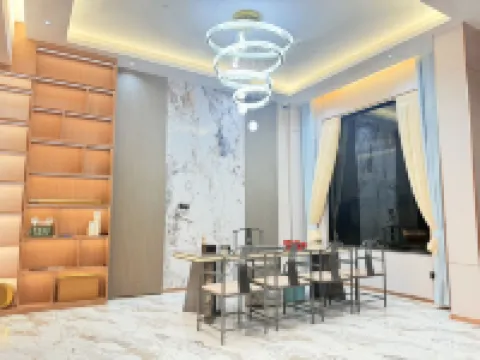 Yazhi Serviced Apartment (Zhanjiang Leizhou Maodegong Drum City)