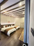 Litang Yunzaichu Cabin Homestay (Zeba Village)