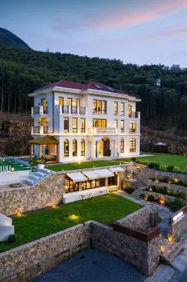 Guanluli Wilderness & Luxury Retreat - Strand