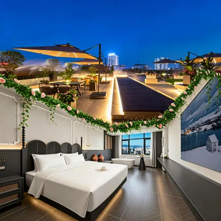 Kaiqiyue Sky Garden Boutique Design Hotel
