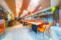 Yunshang Light Stay Hotel (Jiuzhaigou Goukou)