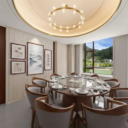 Kunrui Yiju Zhihui Hotel