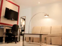 Executive Hotel Các khách sạn gần Đại lộ Roxas Boulevard