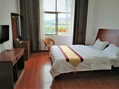 維西リス族自治県萬豪ホテル 維西県バスターミナル周辺のホテル