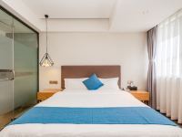 重庆OYU途寓酒店 - 欢途北欧大床房